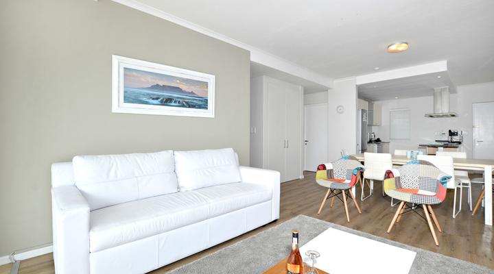 Horizon Bay 705 Blouberg Beachfront Apartment