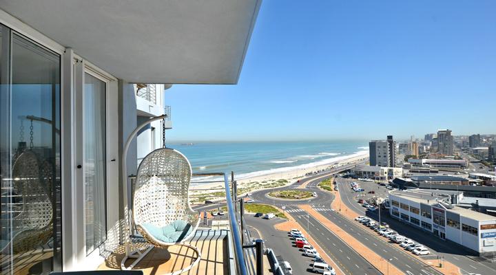 Horizon Bay 705 Blouberg Beachfront Apartment