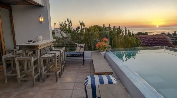 Mountain and Sea Apartment 3