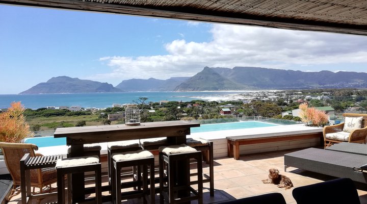 Mountain and Sea Apartment 3