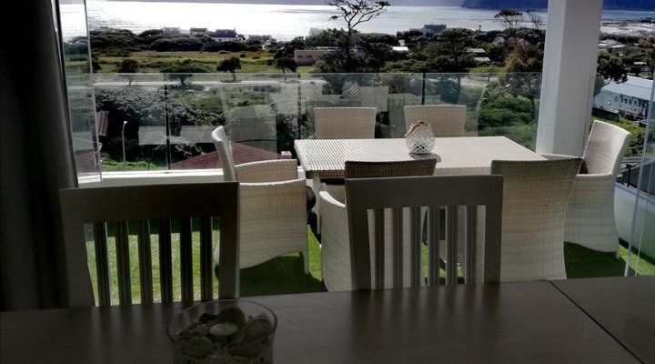 Mountain and Sea Apartment 2