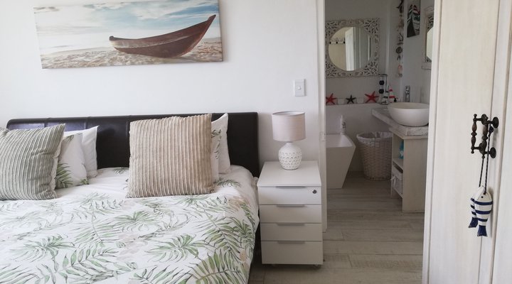 Mountain and Sea Apartment 2