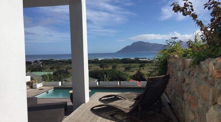 Mountain and Sea Apartment 1