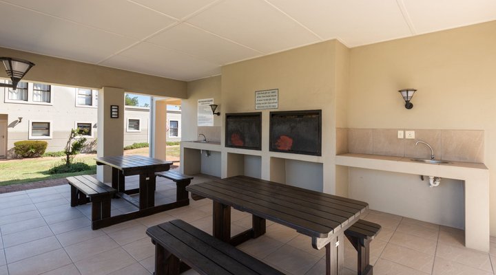 Nottingham Square 116