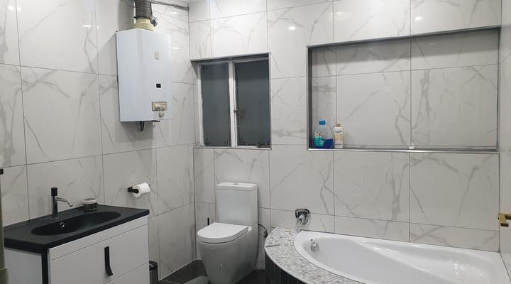 Semeni Asante Accommodations