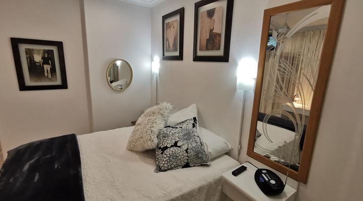 Lizzie's Garden Cottage