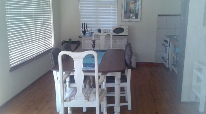 Glencairn Beach House