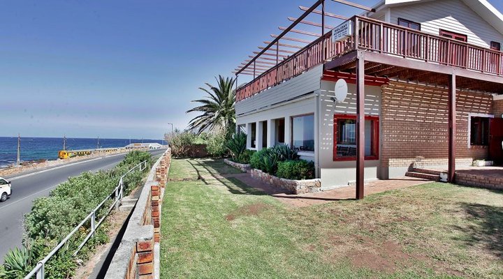 Glencairn Beach House