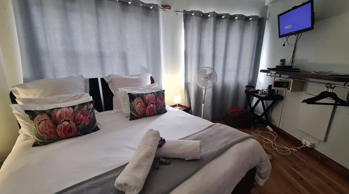 Roundhouse Self-catering