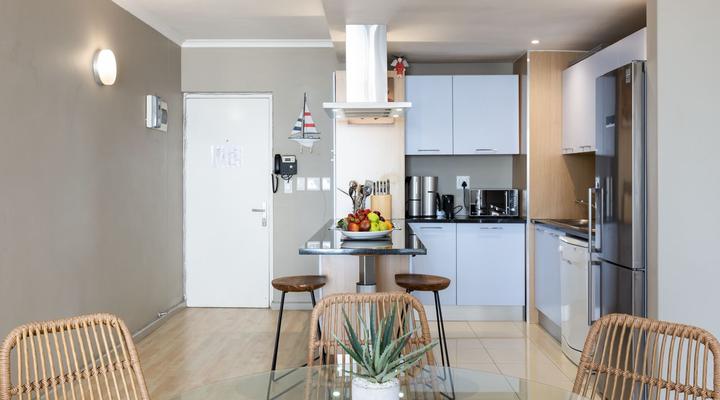 Horizon Bay 301 by CTHA