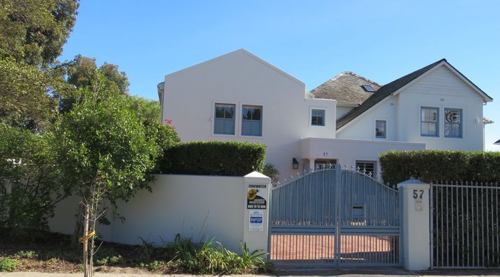 The Oval Bed and Breakfast