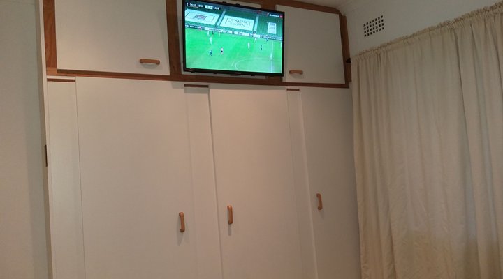 DJ'S B&B in Table View Cape Town