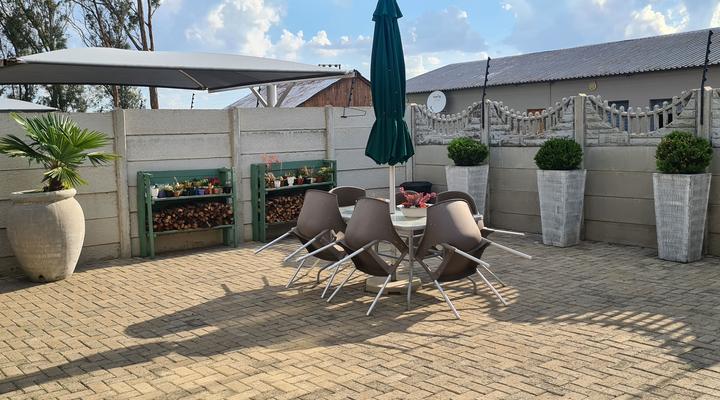 Verblyden Guest House