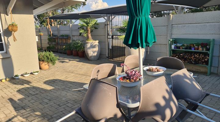 Verblyden Guest House