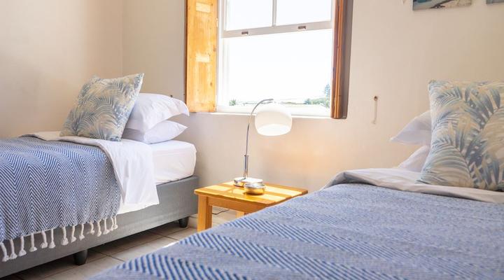 Searle's Manor - Apt 13