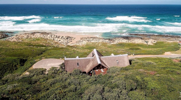 Oyster Bay Beach Lodge