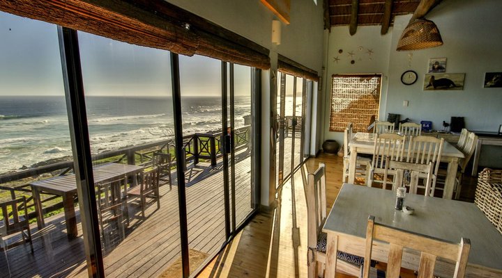 Oyster Bay Beach Lodge