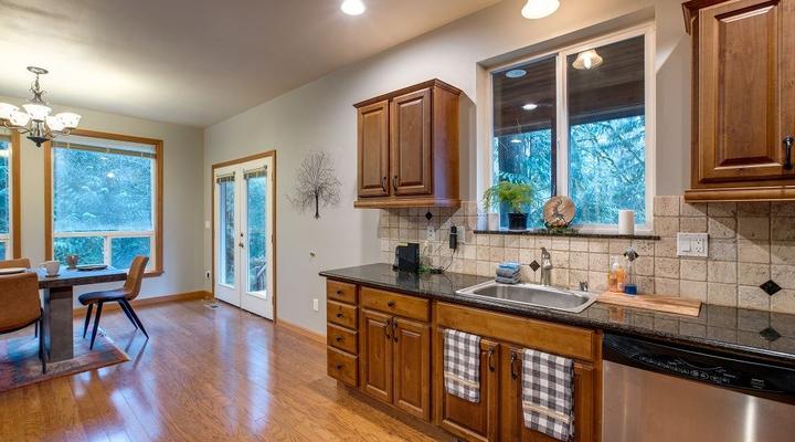 #20 Glacier Springs Cabin