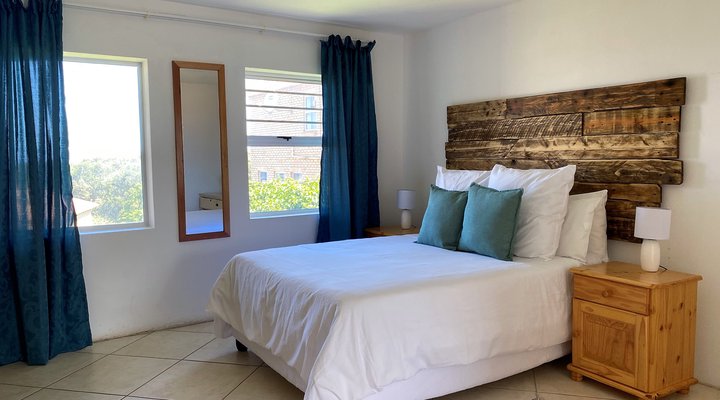Sea Haven Cintsa Self-Catering Accommodation