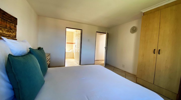 Sea Haven Cintsa Self-Catering Accommodation