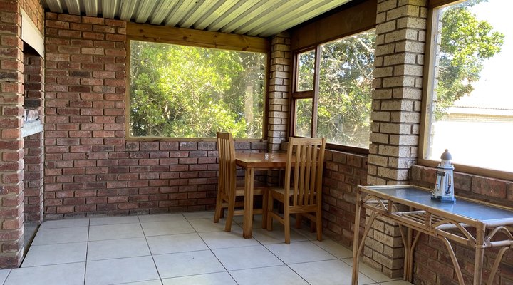 Sea Haven Cintsa Self-Catering Accommodation