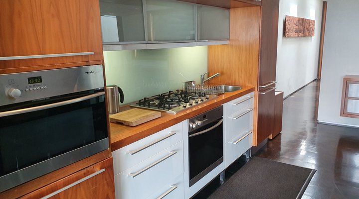 2 Bayview Terrace