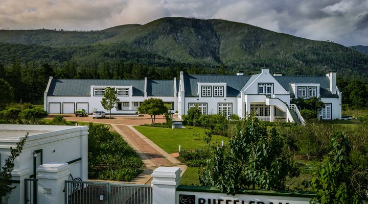 Buffelsdam Country House
