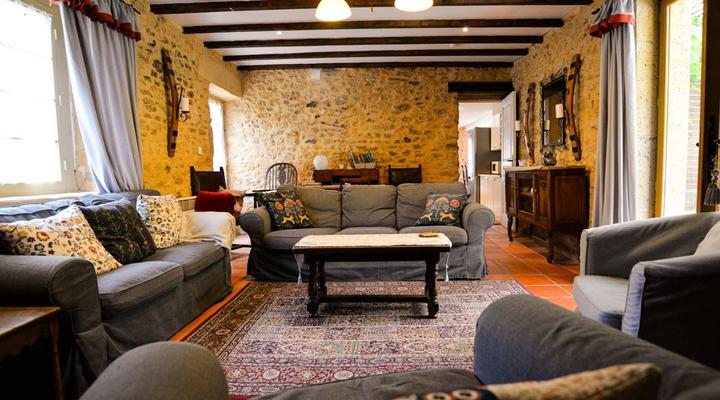 Les Chouettes - The French Country Cottage