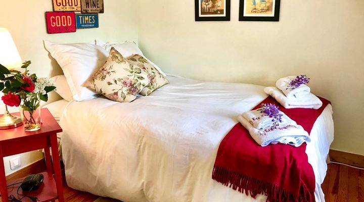 Les Chouettes - The French Country Cottage