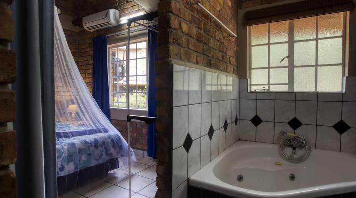 Buffalo Chalets Marloth Park