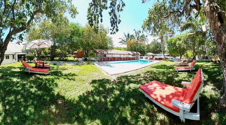 Laguna Camp and Chalets