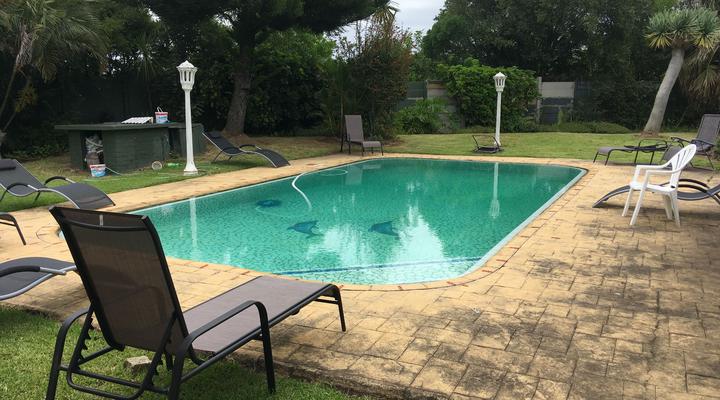 John Bailie Guest Lodge