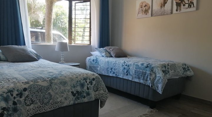 C-Side Apartment Hibberdene