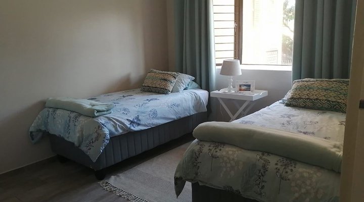 C-Side Apartment Hibberdene