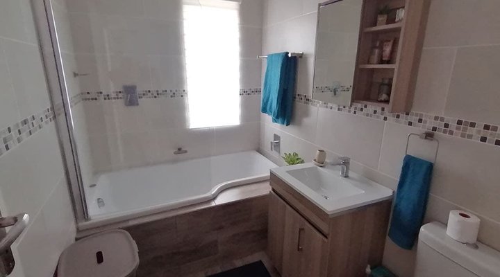 C-Side Apartment Hibberdene