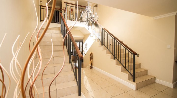 Fernkloof Manor House