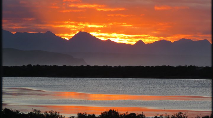 Strandveld Beach House Plett Self Catering