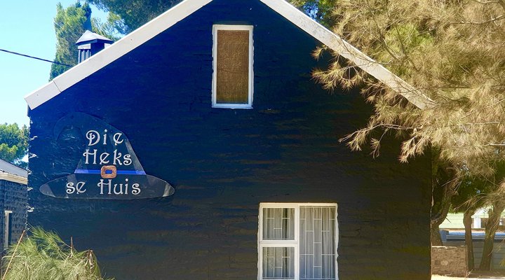 Die Heks se Huis: Luna