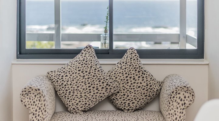 51 on Camps Bay Guest House