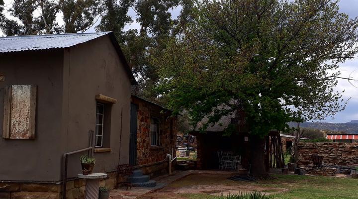 Saffier River Cottage FARMSTAY