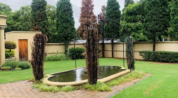 Crown Guest House Waterkloof