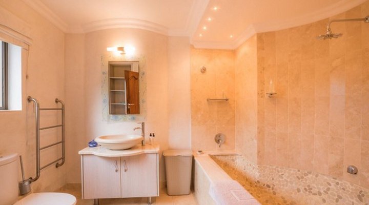 Sea Breeze Villa