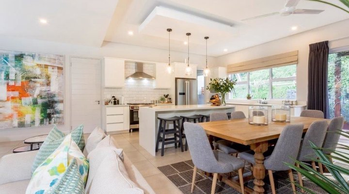 10 Silver Oak Road