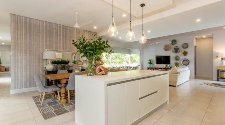 10 Silver Oak Road