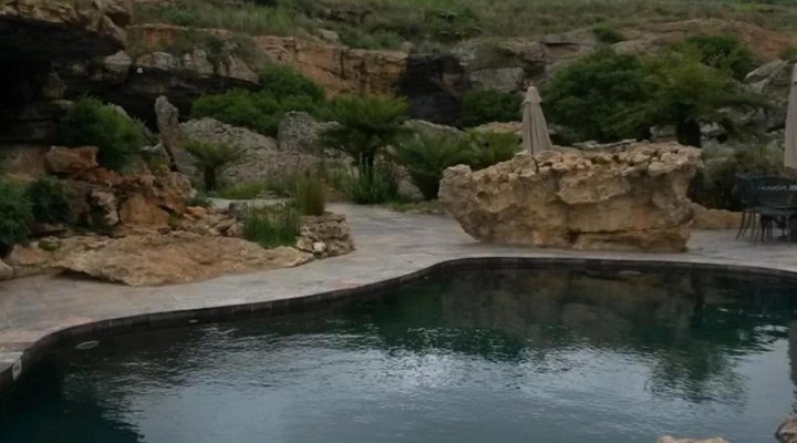 Tolderia Resort
