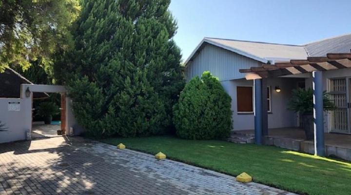 Lion's Rest Guest House