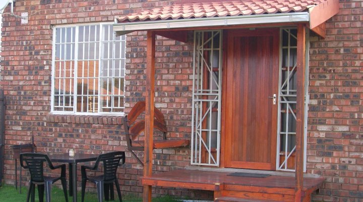 Hummingbird Self-Catering