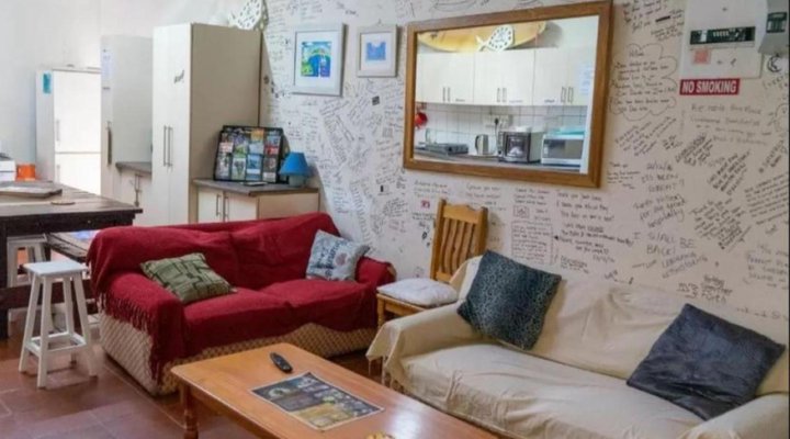 Shark Shack Backpackers