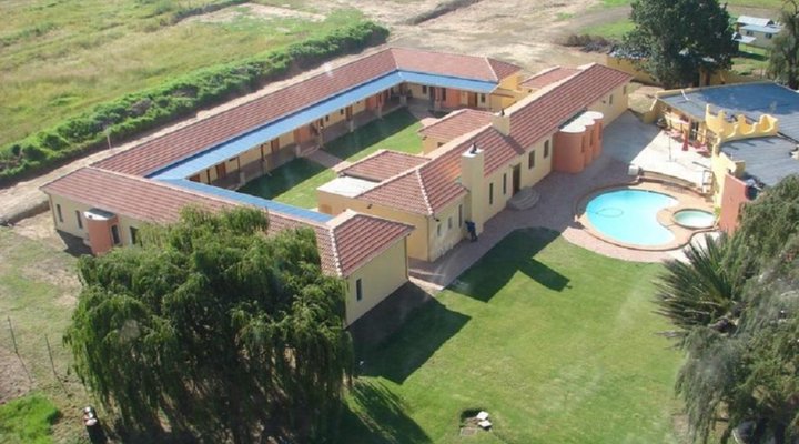 Willow Lane Country Lodge