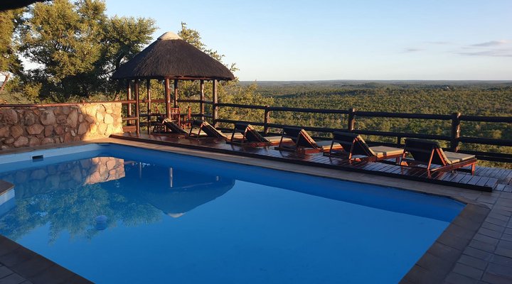 Mopaya Safari Lodge